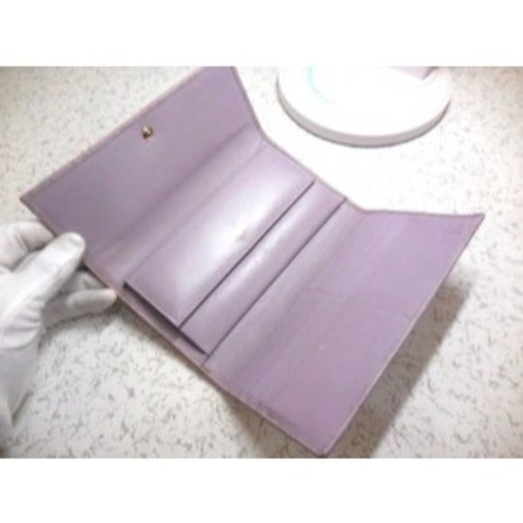 Gucci Lavender Purple XL Embossed G Logo - Picture 4 of 11